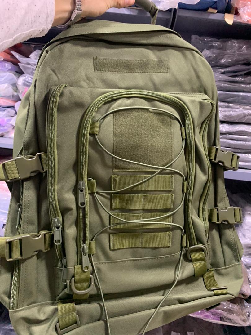 Sac à Dos de randonnée Rucksack Large Capacity 60L JRD5 + Matelas pliable Cadeau